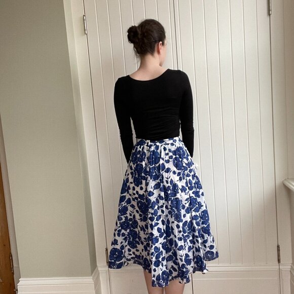 MaxMara Blue Floral Maxi Skirt - Picture 7 of 11